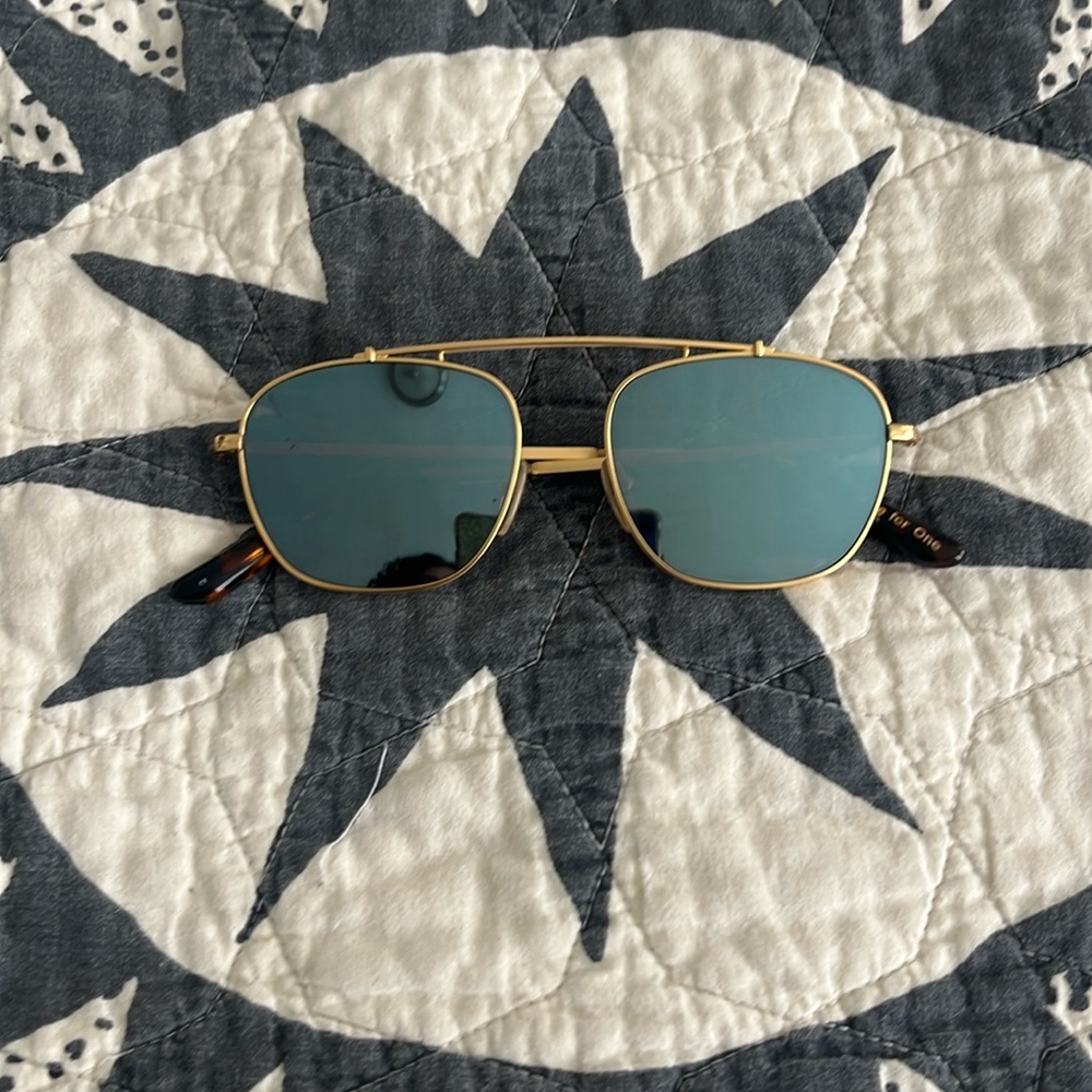 TOMS- polarized aviators